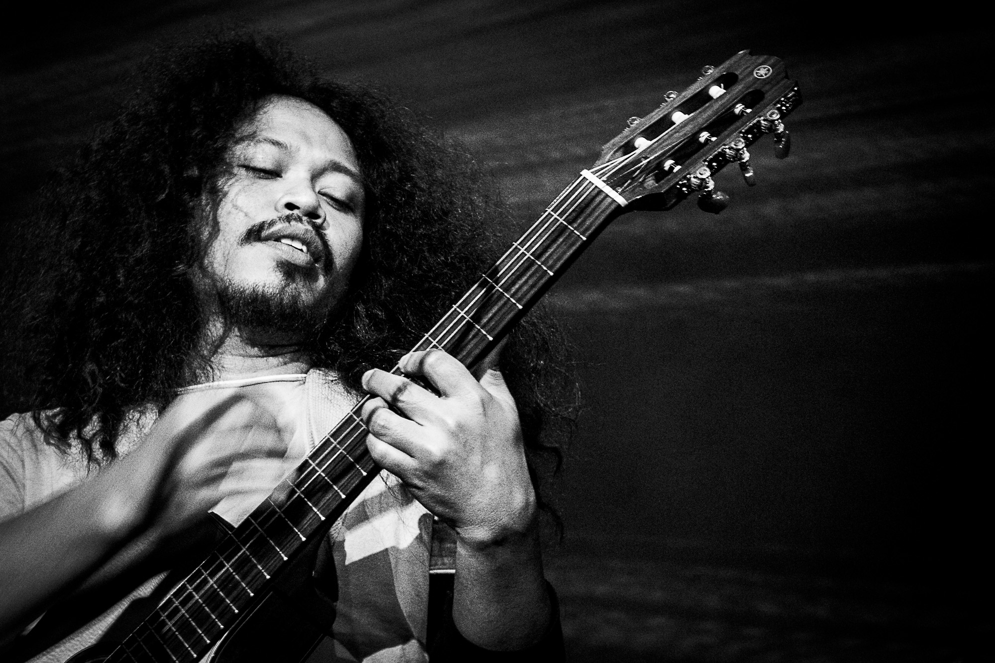 Tokoh dan Musiknya - Istiqamah Jamad [Payung Teduh]