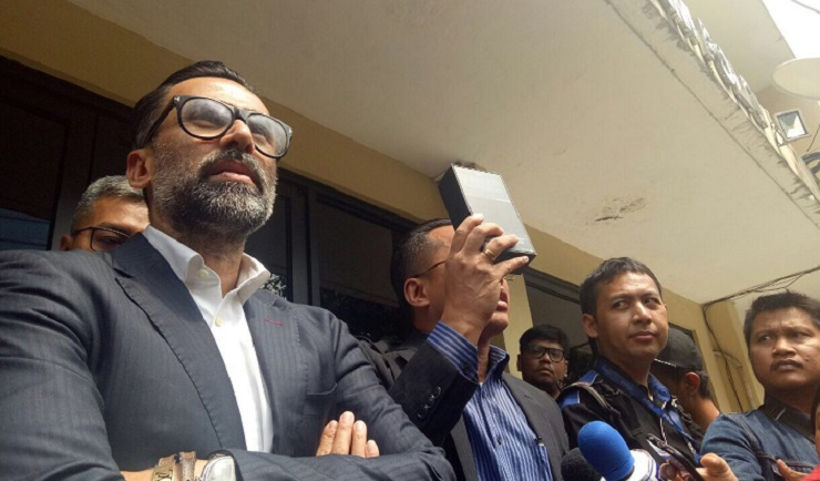 Jeremy Thomas Laporkan Penganiayaan Anaknya ke Propam
