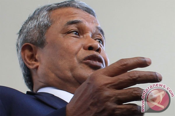 Djohar Arifin Janji Selesaikan Persoalan Sepak Bola 