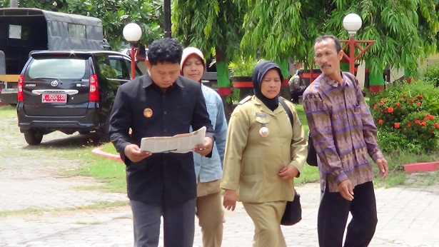 Kades Mulai Pusing Cairkan Dana Sesuai UU Desa  