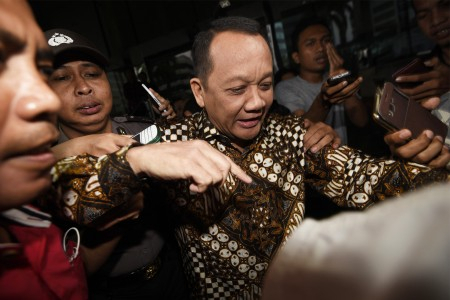 KPK Periksa Eks Sekretaris MA dalam Penyelidikan Kasus Baru?