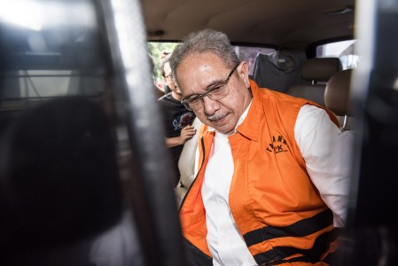 Kasus Alkes, KPK Kembali Lakukan Penahanan