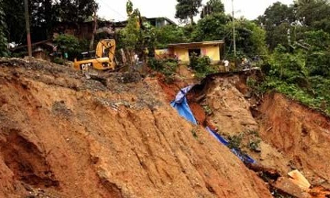 Banjir dan Longsor Terjang Kecamatan Tambak, Banyumas