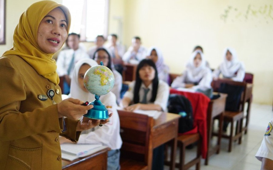 RUU Sisdiknas Tak Hapus Tunjangan Guru 