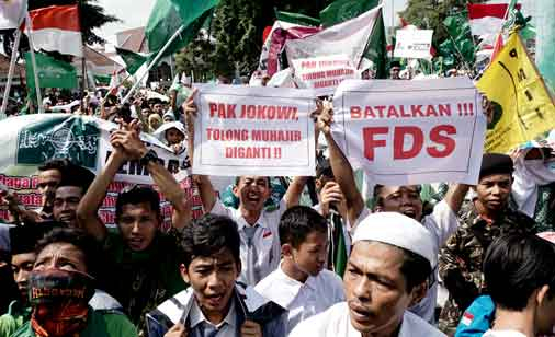 'Politik’ Full Day School