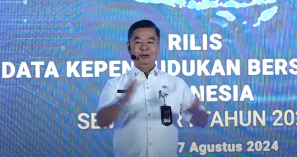 Jumlah Penduduk Indonesia Terkini 282.477.584 jiwa
