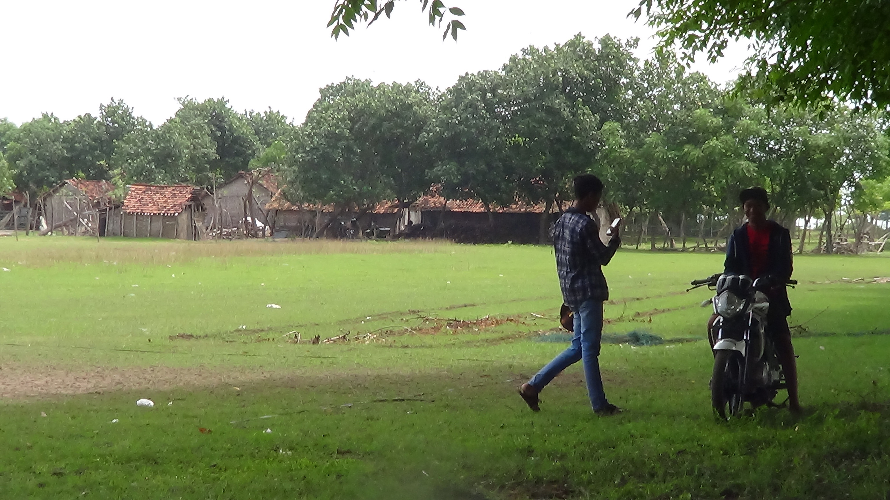 Warga Rembang Tolak Pengaktifan Lapangan Tembak di Pasir Putih 