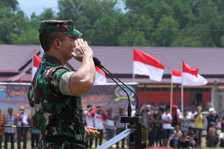 Gelar Upacara di Perbatasan  Sengketa dengan Malaysia, Pangdam: Bukan Perang Urat Syaraf 