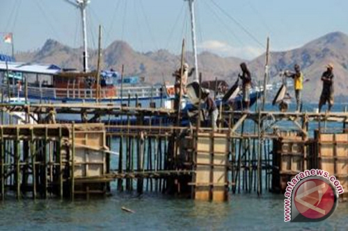 Pemda Kabupaten di NTT Belum Maksimal Kelola Pelabuhan Laut 