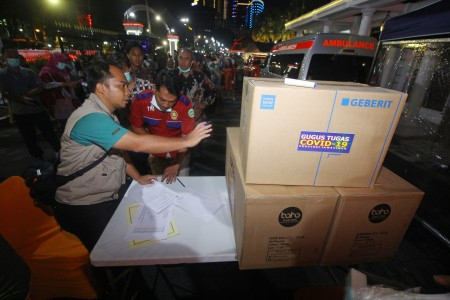 Pemerintah Bebaskan Tarif Masuk Impor Alkes Penanganan Covid-19