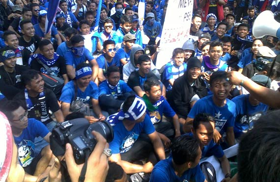Ketum Persib: 300 Bus Menuju Ibu Kota Besok Pagi