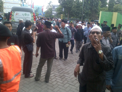 Peserta Menumpuk, Registrasi Muktamar NU Berbelit
