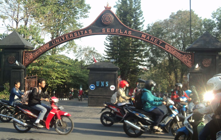 'Selundupkan' 3 Orang Kuliah di FK UNS, Calo Raup Untung Ratusan Juta