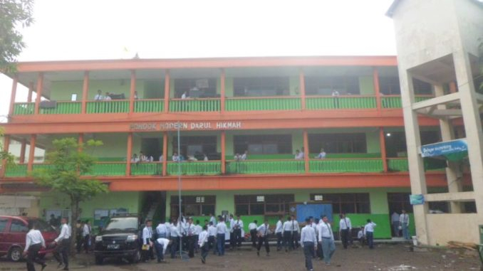 Kunjungi Ponpes di Tulungagung, Wapres JK Ajak Santri Perkokoh  Toleransi 