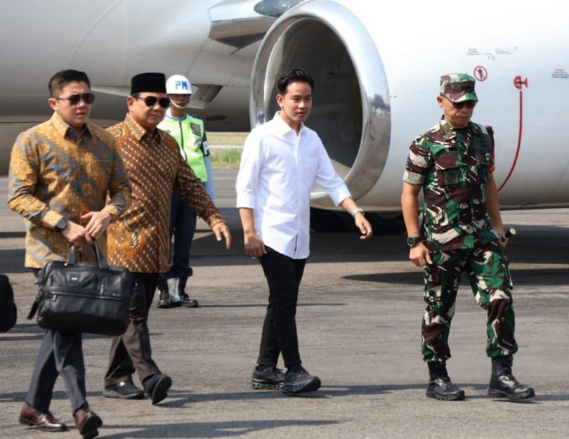 Prabowo Berkunjung ke Rumah Jokowi di Solo, Bahas Apa?