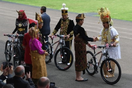 Peringati Kemerdekaan, Jokowi Kembali Serukan Kerukunan