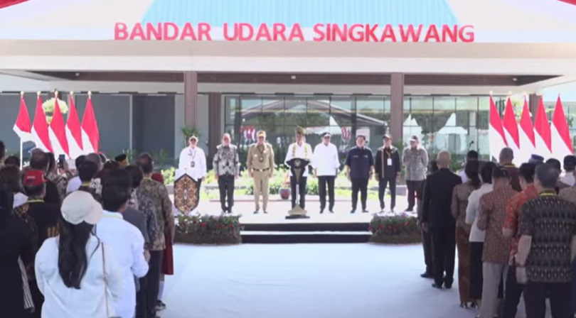 Resmikan Bandara Singkawang, Jokowi Dorong Skema KPBU dan CSR 