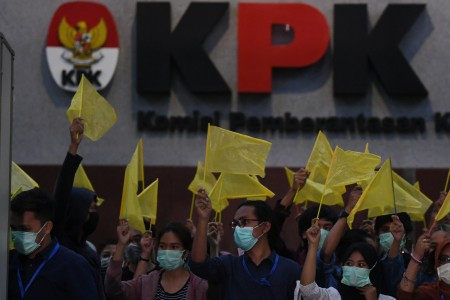 Alih-Alih Mengevaluasi, Pemerintah Ingin KPK Kerja Sama dengan Polisi dan Jaksa Agung