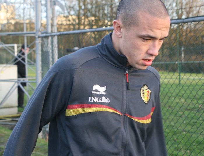 Media Inggris: Chelsea Beli Radja Nainggolan