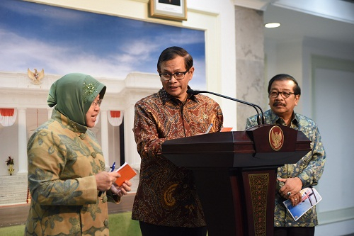 Jokowi Beri Kado Turunkan Tarif Tol  dan Kepemilikan Tanah Suramadu