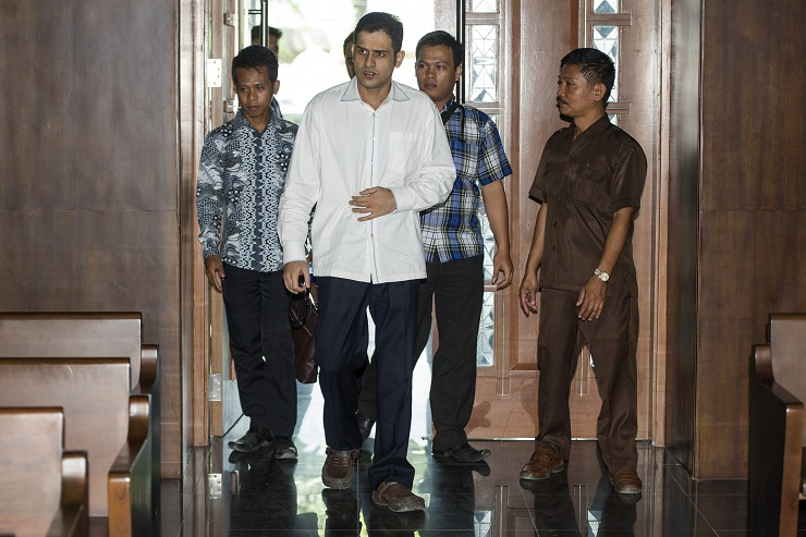 Sidang Vonis Nazaruddin Ditunda