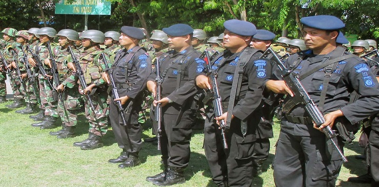 Penembak Jitu Kawal Kunker Jokowi di Aceh