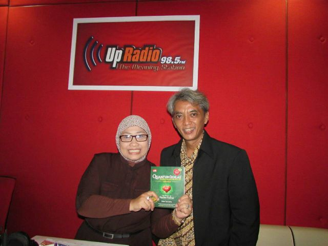 Up Radio Semarang, Bikin Kamu Up Tiap Hari! 