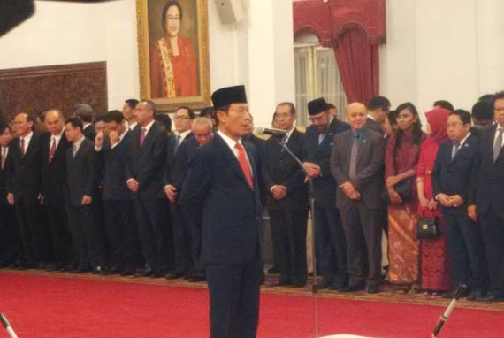 Jokowi Lantik Panglima TNI & Kepala BIN