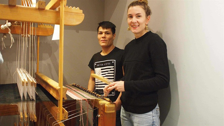 Afghan weavers make a new start in Sweden