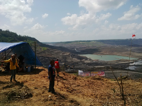 Eksploitasi Tambang Bukit Asam Ancam Pemukiman Warga