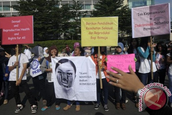 Human Rights Watch:  Kebijakan Tes Keperawanan TNI Pelecehan