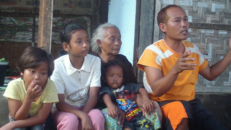 Keluarga Duga Haeriah Tewas Dikasari Majikan