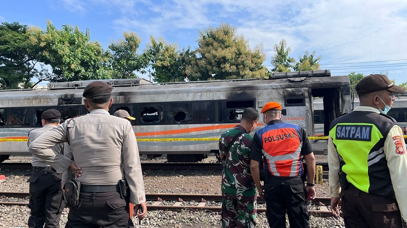 Tiga Gerbong Kereta Terbakar, KAI Rugi Rp6,9 Miliar