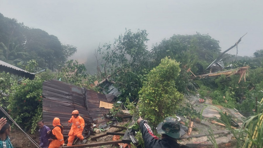 Longsor Natuna: 11 Orang Meninggal, 47 Orang Hilang