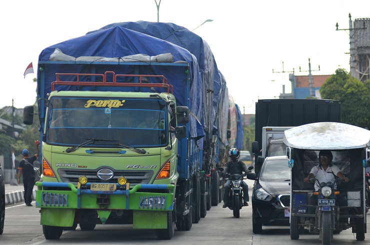 Libur Idul Adha, Truk Barang Boleh Lintas di Jalan Tol