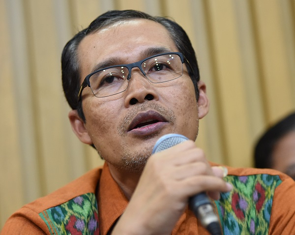 KPK Tahan 2 Tersangka Kasus Korupsi PTPN XI