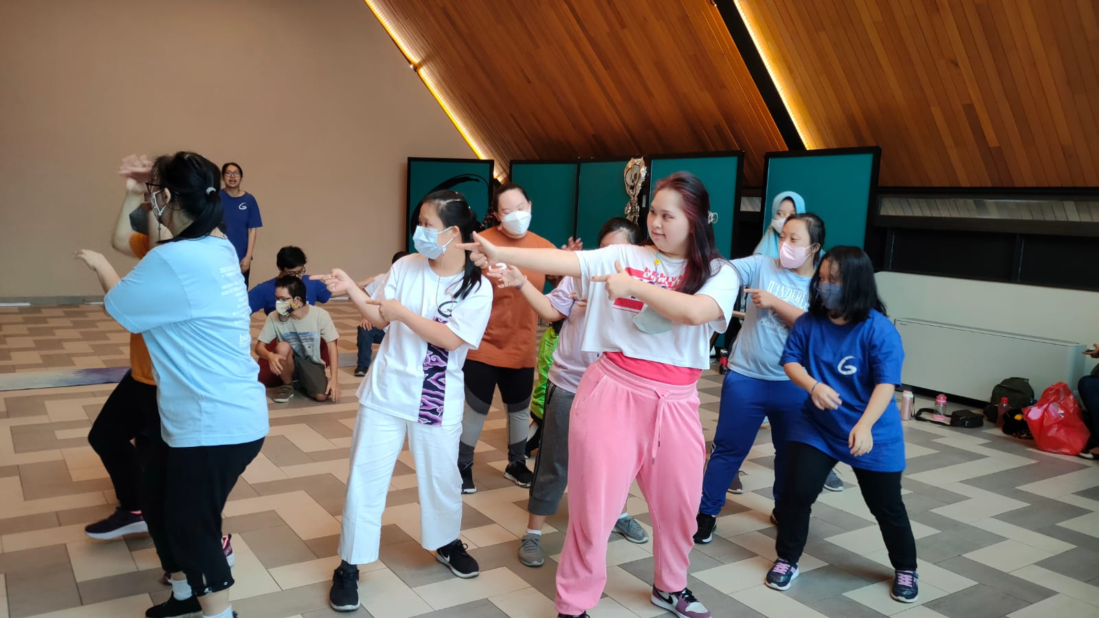 Pembuktian Penyandang Down Syndrome di Panggung Profesional