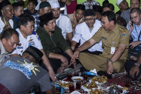 Partai Koalisi Pemerintah Tolak Hak Angket Pengaktifan Ahok