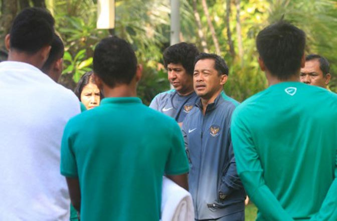 Aji Santoso Rombak Timnas Jelang SEA Games 2015