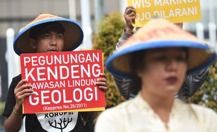 Hanya Demi Semen