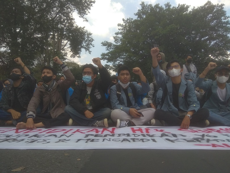Mahasiswa Jabar Tuntut Pemerintah Segera Stabilkan Harga Kebutuhan Pokok
