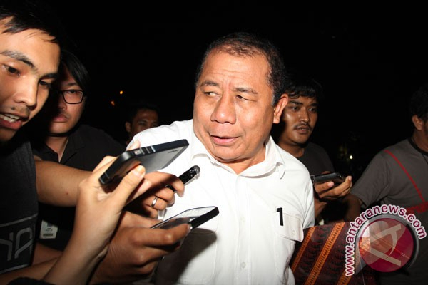 Suap Proyek Jalan di Maluku, Kuasa Hukum Amran: Kami Siap Bongkar!