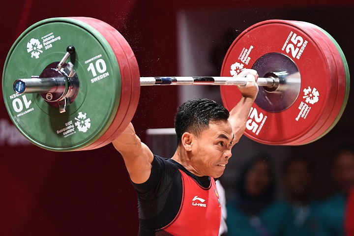 Tiga Medali Diraih dari Cabang Olahraga Angkat Besi