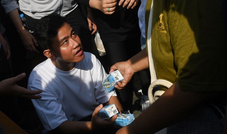 Alasan Bawaslu Batal Panggil Gibran Terkait Bagi Susu di CFD