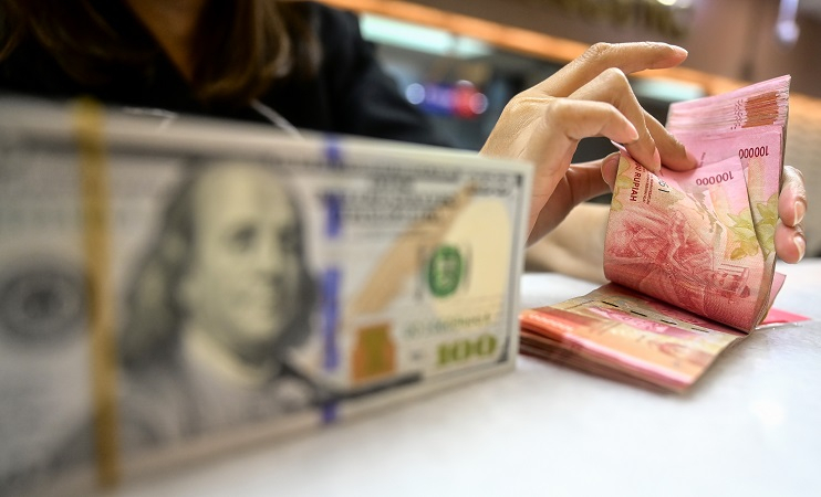 Perang Dagang AS-Cina Ancam Ekonomi Indonesia, Ini Kata Ekonom