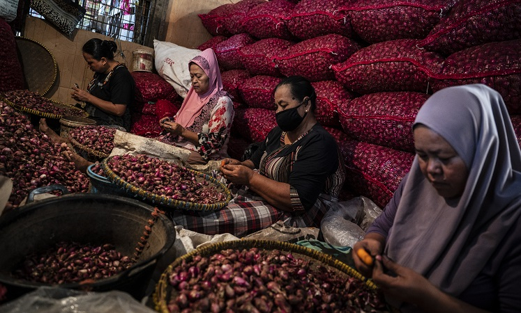 Telur Hingga Bawang Merah Jadi Penyumbang Inflasi Desember 2024