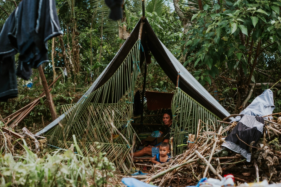Pengungsi Gempa Maluku 95 Ribu Orang, Presiden Kirim Bantuan 2 Ribu Paket