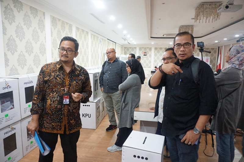 (CEKFAKTA) Hasil Investigasi Surat Suara Tercoblos di Malaysia Sudah Ada?
