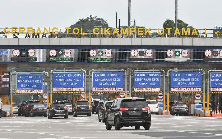Jumlah Kendaraan Keluar Jakarta Turun Dibanding Nataru 2023