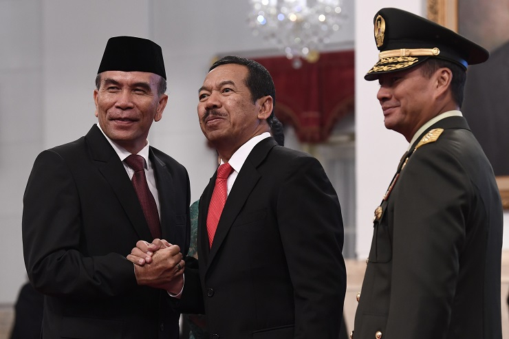 Jabat Kepala BSSN, Hinsa Siburian Bakal Gencar Berantas Hoaks